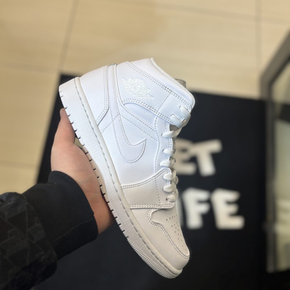 AIR JORDAN 1 mid
