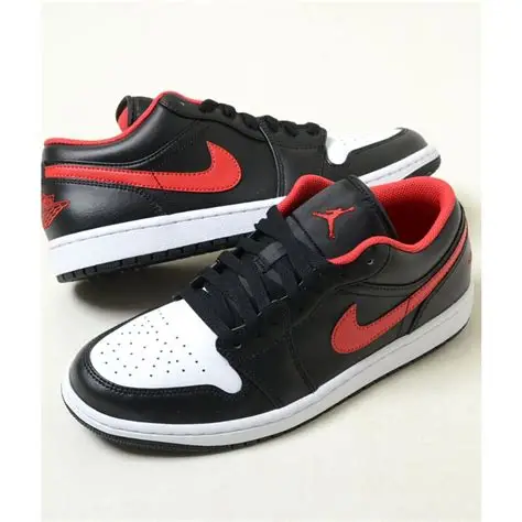 Air Jordan 1 low nera-bianca