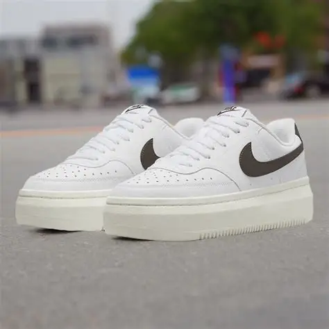 Nike Court Vision alta ltr bianca